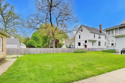 1458 Lake Avenue, Wilmette, IL 60091 - Photo 2