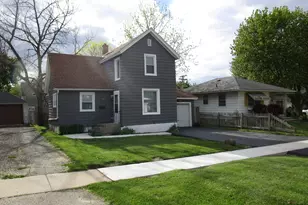 508 N Hart St, Harvard, IL 60033 - Photo 1