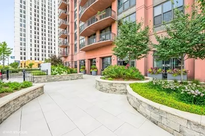 330 N Jefferson Street #1405, Chicago, IL 60661 - Photo 2