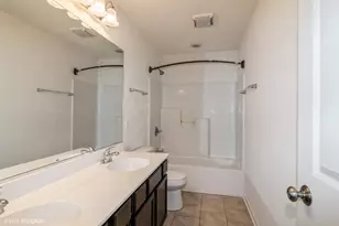 69 Melrose Ct, South Elgin, IL 60177 - Photo 12