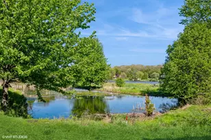 69 Melrose Ct, South Elgin, IL 60177 - Photo 18