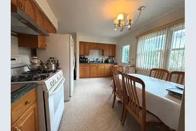 7150 N Crawford Avenue, Lincolnwood, IL 60712 - Photo 4