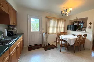 7150 N Crawford Ave, Lincolnwood, IL 60712 - Photo 6