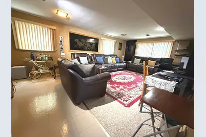 7150 N Crawford Avenue, Lincolnwood, IL 60712 - Photo 10