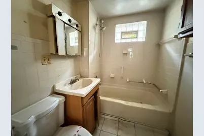511 E 88th Place, Chicago, IL 60619 - Photo 6