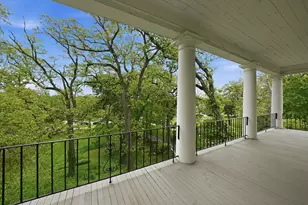 10628 S Longwood Dr, Chicago, IL 60643 - Photo 36