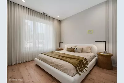1257 N Ashland Avenue #302, Chicago, IL 60622 - Photo 2