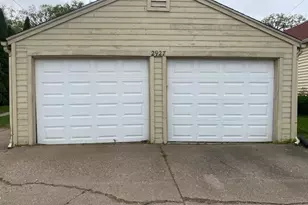 2927 13th Ave, Moline, IL 61265 - Photo 18