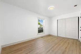 121 Williamsburg Rd, Country Club Hills, IL 60478 - Photo 12