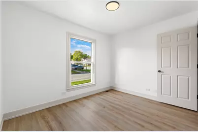 121 Williamsburg Road, Country Club Hills, IL 60478 - Photo 10