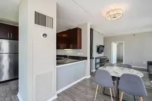 611 S Wells St, Chicago, IL 60607 - Photo 10
