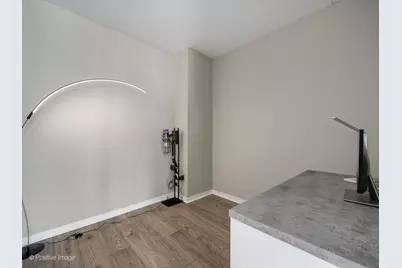 611 S Wells Street #2504, Chicago, IL 60607 - Photo 8