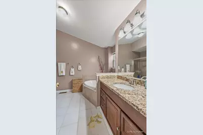 741 Wedgewood Circle, Lake in the Hills, IL 60156 - Photo 12