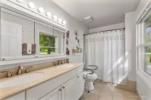 39W030 Poplar Ln, Saint Charles, IL 60175 - Photo 30