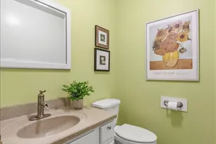 39W030 Poplar Ln, Saint Charles, IL 60175 - Photo 14