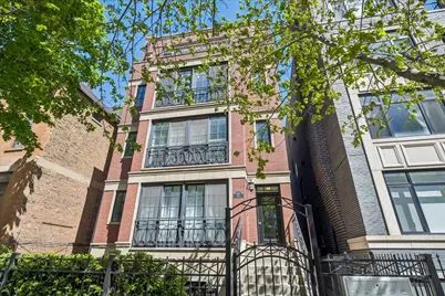 920 W Barry Avenue #4, Chicago, IL 60657 - Photo 2