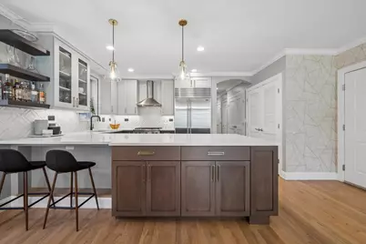 920 W Barry Avenue #4, Chicago, IL 60657 - Photo 14