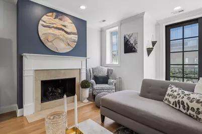 920 W Barry Avenue #4, Chicago, IL 60657 - Photo 6