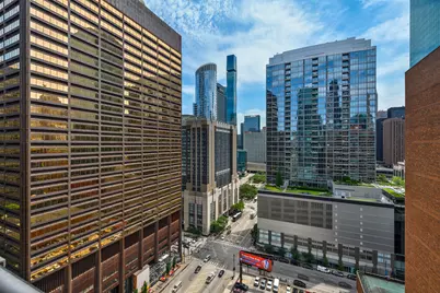 600 N Fairbanks Court #2107, Chicago, IL 60611 - Photo 14