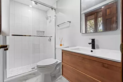 [Address not provided], Schaumburg, IL 60193 - Photo 20