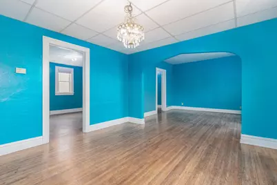 1917 N Broadway Street, Crest Hill, IL 60403 - Photo 6