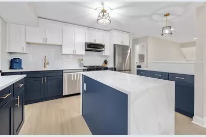 6312 Maxwell Drive, Woodridge, IL 60517 - Photo 2