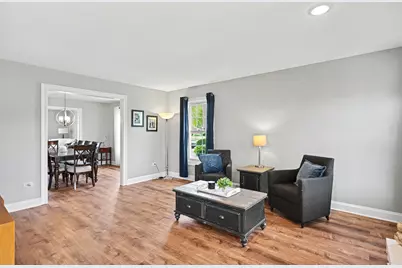 2234 Appleby Drive, Wheaton, IL 60189 - Photo 10
