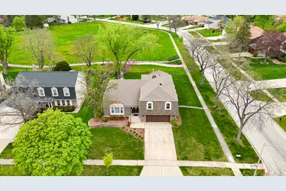 2234 Appleby Drive, Wheaton, IL 60189 - Photo 40