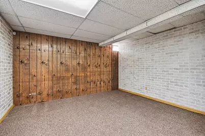 421 E Barclay Court, Elmhurst, IL 60126 - Photo 22