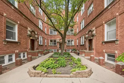 4448 N Beacon Street #3, Chicago, IL 60640 - Photo 2