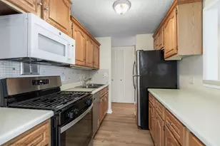1116 S New Wilke Rd, Arlington Heights, IL 60005 - Photo 4