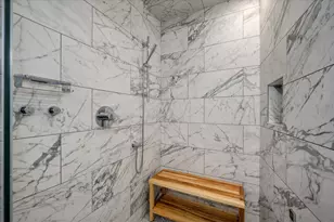 613 W Belden Ave, Chicago, IL 60614 - Photo 32