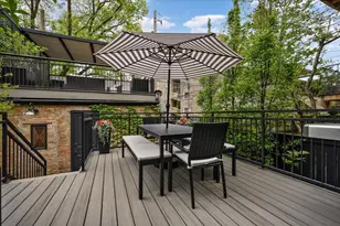 613 W Belden Ave, Chicago, IL 60614 - Photo 48