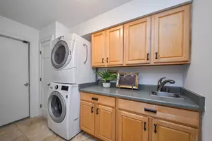 103 Hawkins Cir, Wheaton, IL 60189 - Photo 24