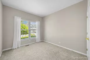3941 Willow View Dr, Lake in the Hills, IL 60156 - Photo 38