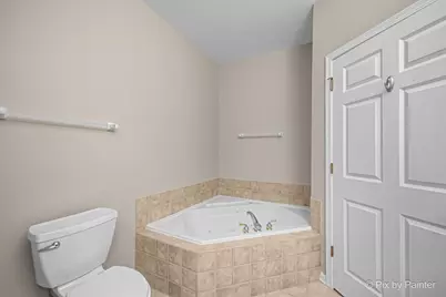3941 Willow View Drive, Lake in the Hills, IL 60156 - Photo 34