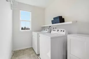 2925 Madison Dr, Naperville, IL 60564 - Photo 14