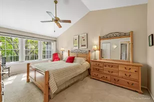 2106 Glasgow Ct, Hanover Park, IL 60133 - Photo 26