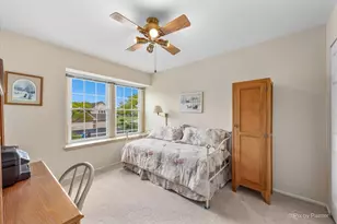 2106 Glasgow Ct, Hanover Park, IL 60133 - Photo 22