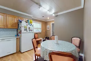 3336 N Betty Dr, Arlington Heights, IL 60004 - Photo 6