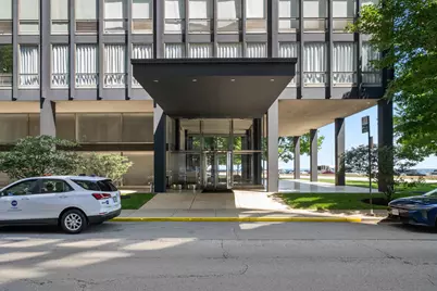 860 N Lake Shore Drive #8L, Chicago, IL 60611 - Photo 32