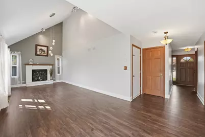1133 Tewes Lane, Beach Park, IL 60099 - Photo 4