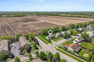 1401 Chestnut Ln, Yorkville, IL 60560 - Photo 26