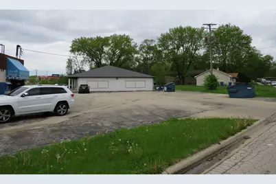 1427 Division Street, Morris, IL 60450 - Photo 6