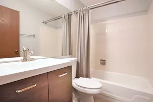 1143 Auburn Ln, Buffalo Grove, IL 60089 - Photo 12