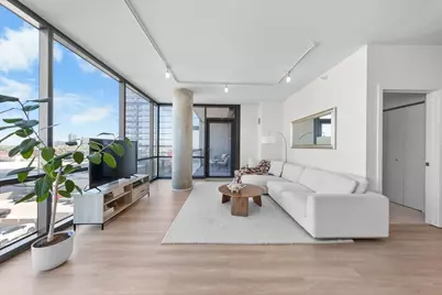 860 W Blackhawk Street #804, Chicago, IL 60642 - Photo 4