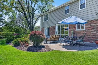 4019 Crestwood Drive, Northbrook, IL 60062 - Photo 28