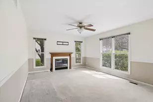 1721 Waverly Ln, Algonquin, IL 60102 - Photo 8