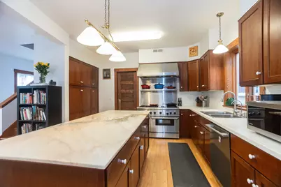424 N Harvey Avenue, Oak Park, IL 60302 - Photo 8