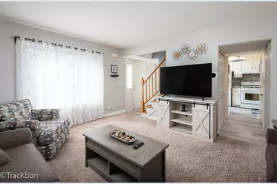 6 Tower Court, Downers Grove, IL 60516 - Photo 2